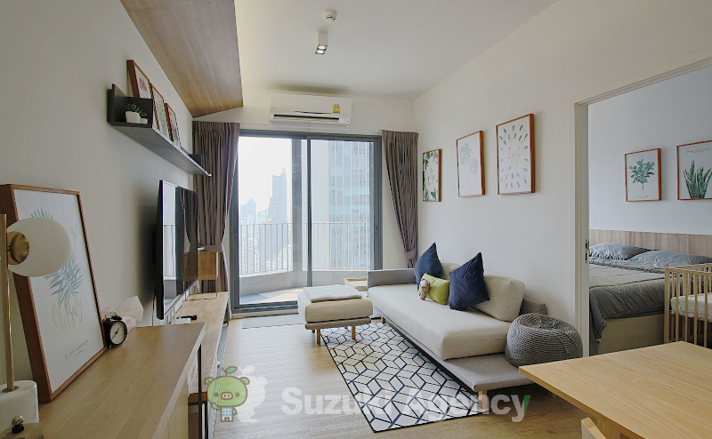 TRIPLE Y Residence