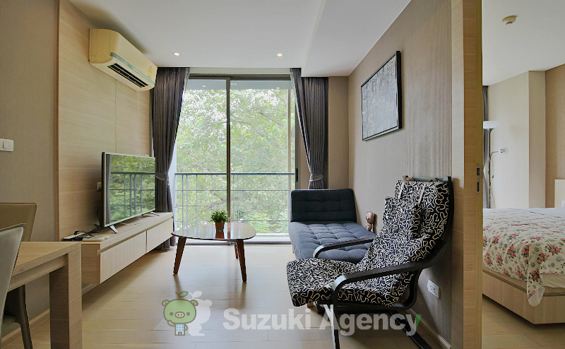 Klass Silom Condominium