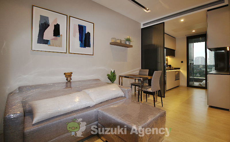 The Room Sukhumvit 38