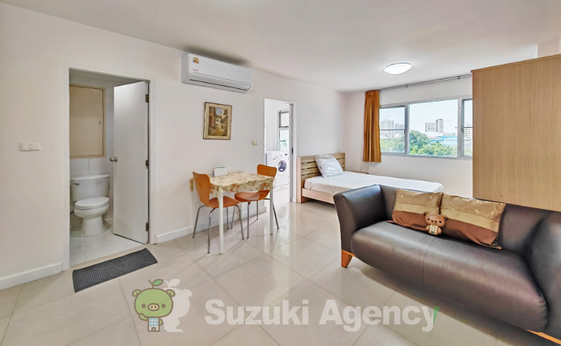 Condo One Thonglor Station