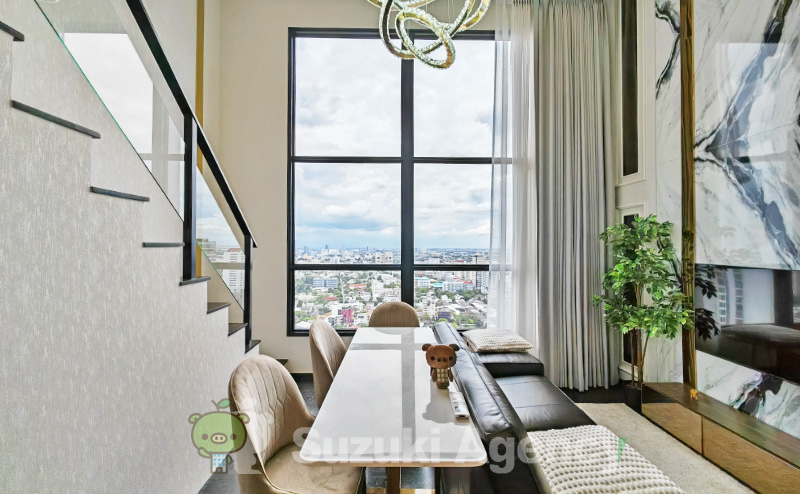 PARK ORIGIN THONGLOR