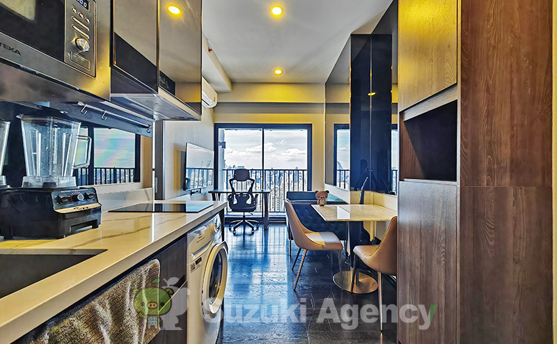 PARK ORIGIN THONGLOR