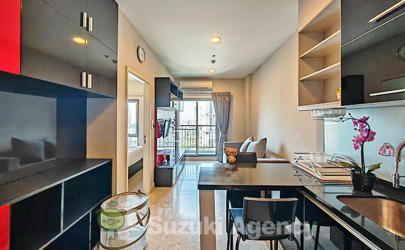 The Crest Sukhumvit 34