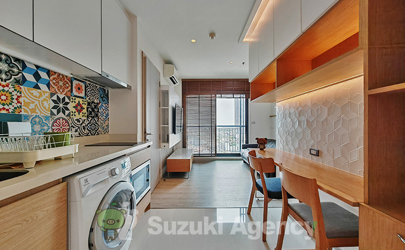 Rhythm Sukhumvit 36-38