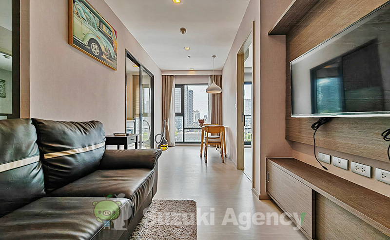 Rhythm Sukhumvit 36-38