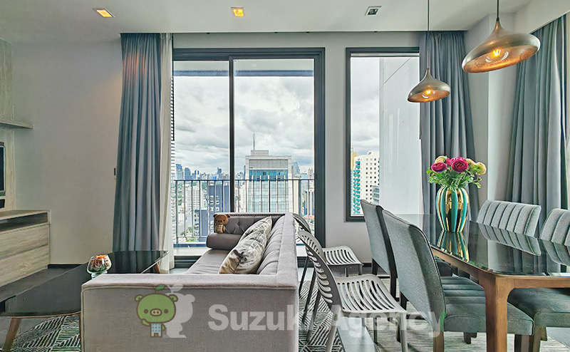 Edge Sukhumvit 23