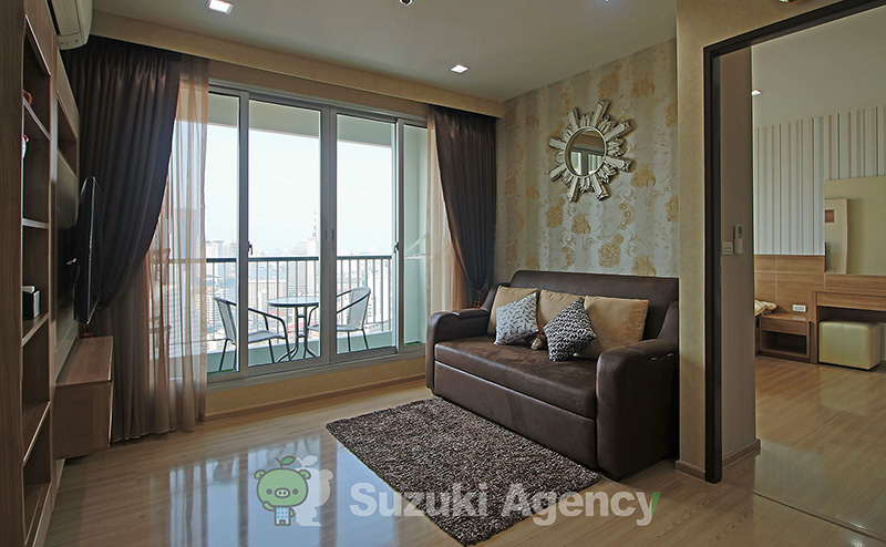 Rhythm Sathorn 21