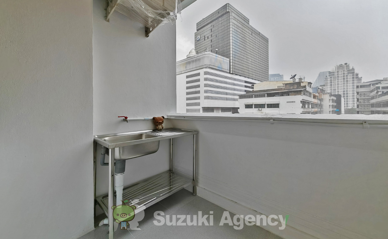 Silom Surawong Condominium:Studio Room Photos No.16
