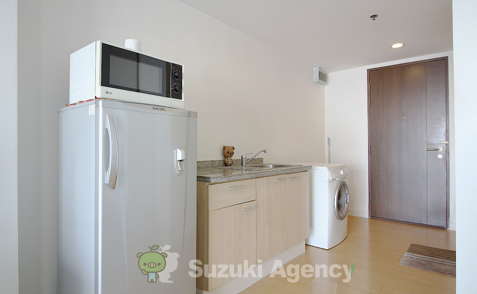 The Trendy Condominium:Studio Room Photos No.18