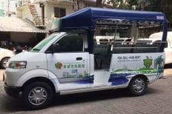 ご案内用車