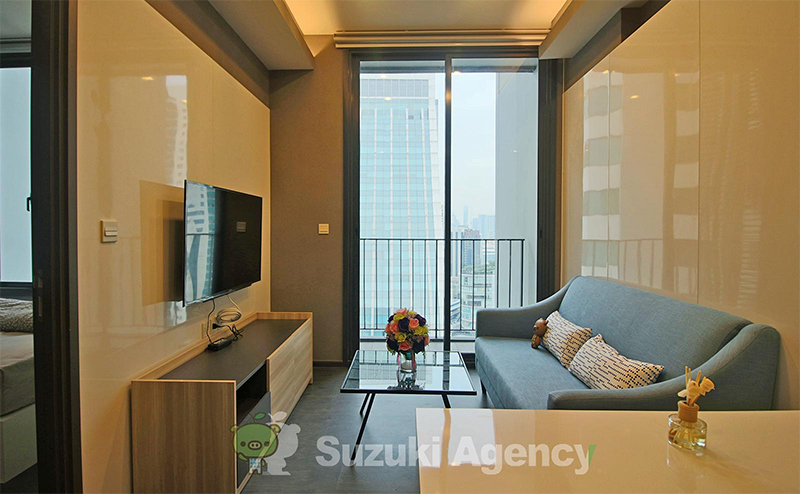 Edge Sukhumvit 23