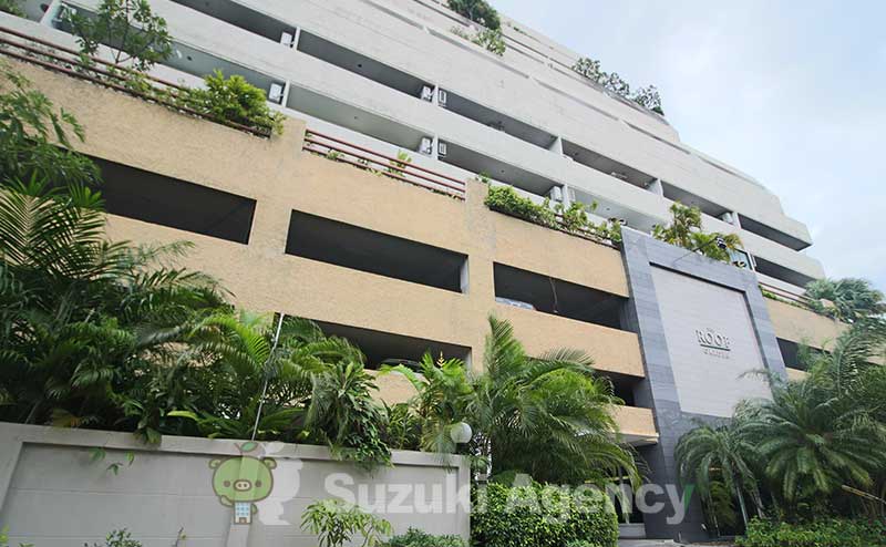 The Roof Garden Sukhumvit 50