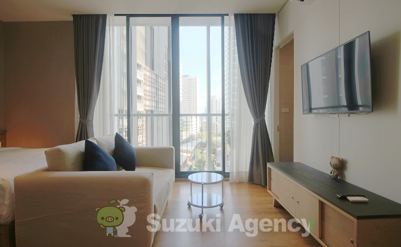 Park Origin Phrom Phong