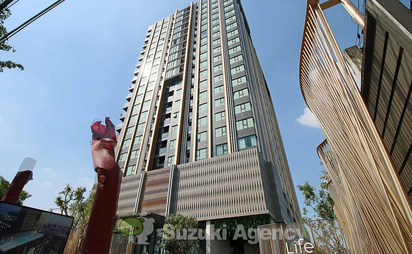 Life Sukhumvit 62