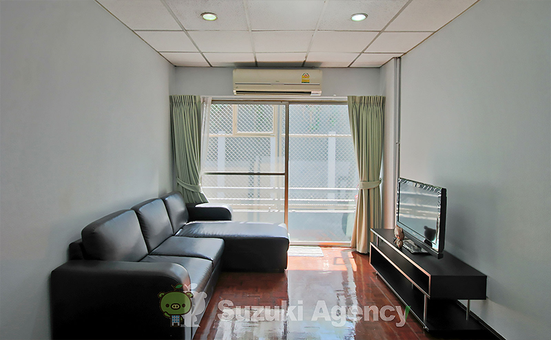 Prasanmit Condominium