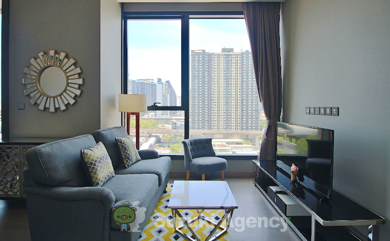 The Esse at Singha Complex