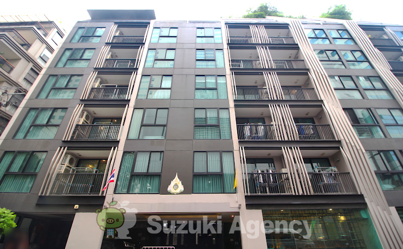 Upper Suites Sukhumvit 25