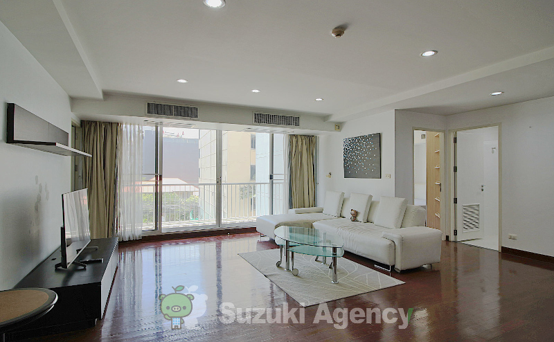 Urbana Sukhumvit 15