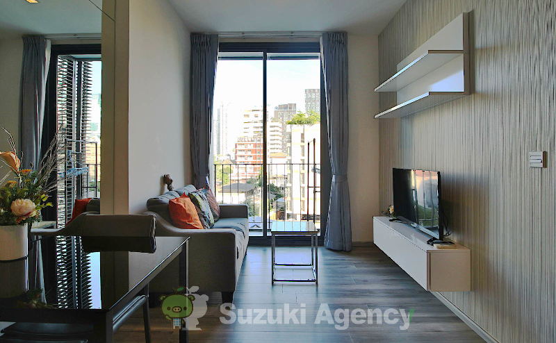 Edge Sukhumvit 23