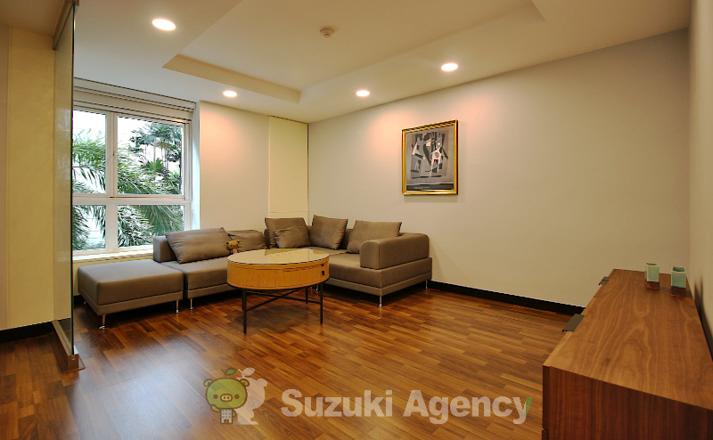 Avenue 61 Sukhumvit