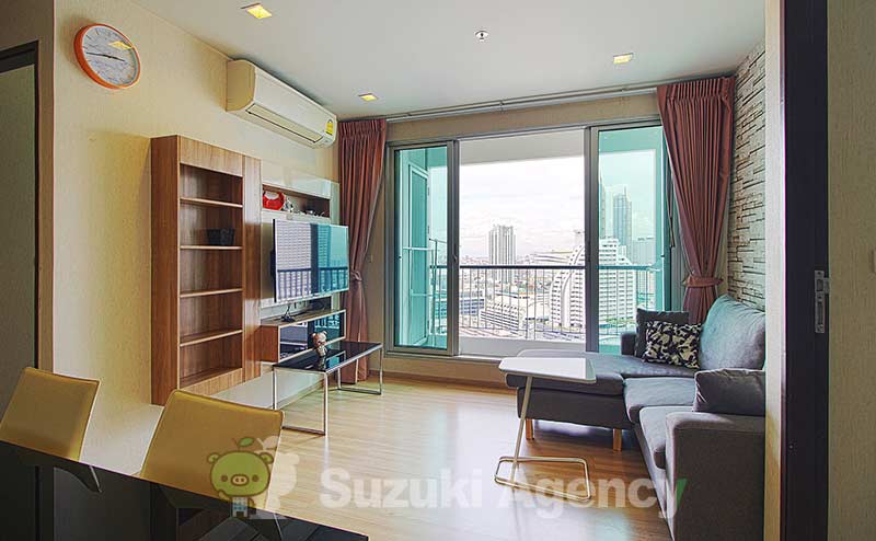 Rhythm Sathorn 21