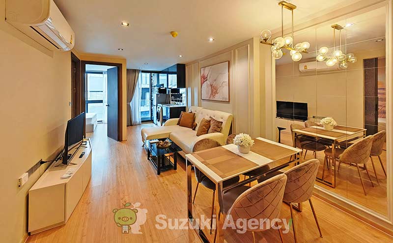 Altitude Samyan - Silom