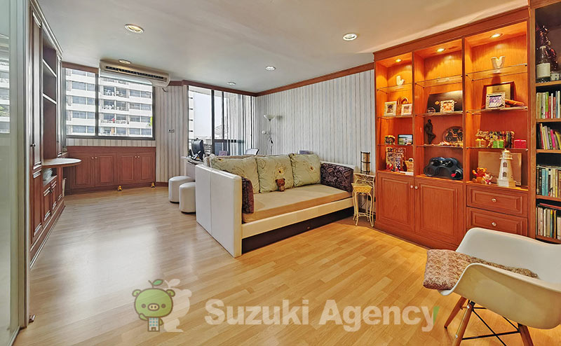 Supalai Place