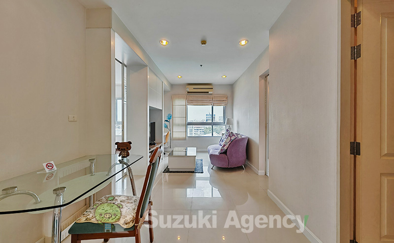 Q House Condo Sathorn