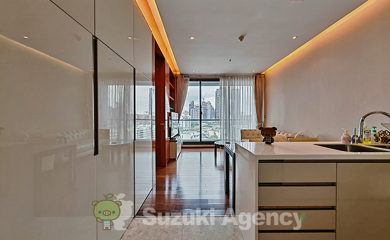 The Address Sukhumvit 28