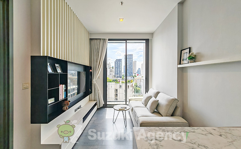 Edge Sukhumvit 23