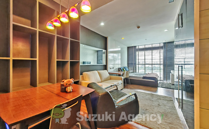 Le Luk Condominium