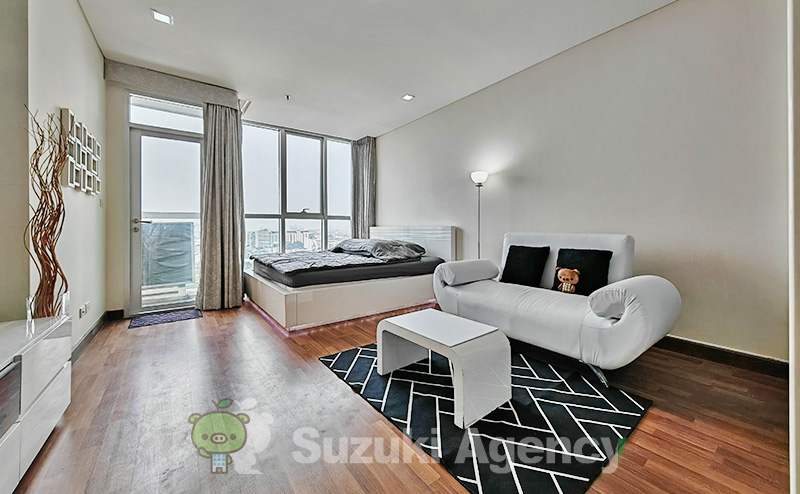 Le Luk Condominium